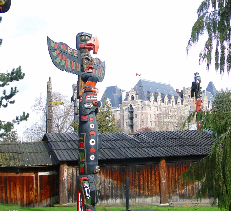 Thunderbird Park in Victoria BC with First Nations totem poles, a cultural attraction for travelers exploring things to do in Victoria.
