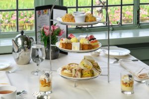 afternoon-tea-butchart-gardens afternoon-tea-butchart-gardens